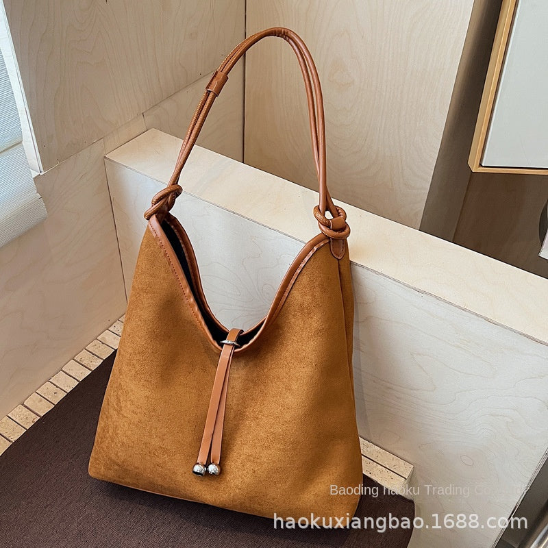 Vintage Suede Hobo Shoulder Bag – Caramel Brown